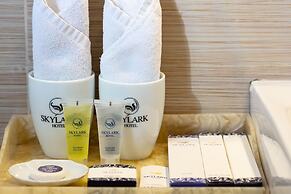 Skylark Hotel