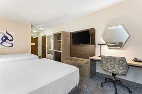 Holiday Inn Express Hotel & Suites Belgrade by IHG
