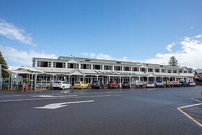 Nightcap at Hotel Victor