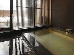 Niseko Konbu Onsen Tsuruga Besso Moku No Sho