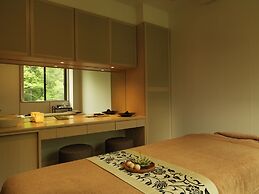 Niseko Konbu Onsen Tsuruga Besso Moku No Sho