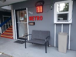 Metro Inn