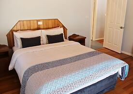 Ellensbrook Cottages