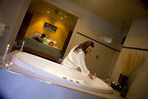 Ellensbrook Cottages