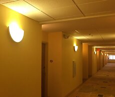 Marble Waters Hotel & Suites, Trademark by Wyndham