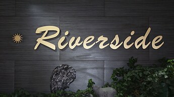 Riverside Motel