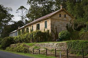 Tizzana Winery Bed & Breakfast
