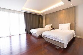 The Nchantra Pool Suite Phuket