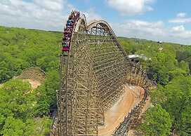 THE BRANSINN Entertainment District