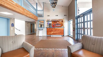 THE BRANSINN Entertainment District