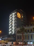Akol Hotel