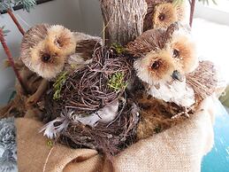 Fat Owl Motel, Bar & Eatery