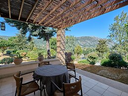Eliathos Hillside Retreat