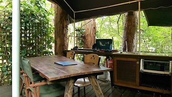 The Black Cockatoo Nannup