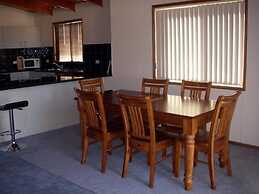 The Real McCoy Holiday Accommodation