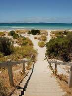 The Rookery at Christmas Cove