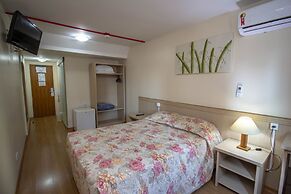 Hotel Golden Park Curitiba by Nacional Inn