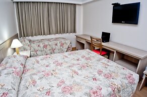 Hotel Golden Park Curitiba by Nacional Inn