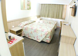 Hotel Golden Park Curitiba by Nacional Inn