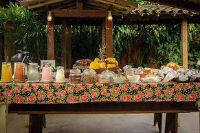 VELINN Pousada Bromélias