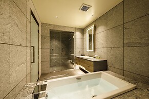 Biwako Hotel