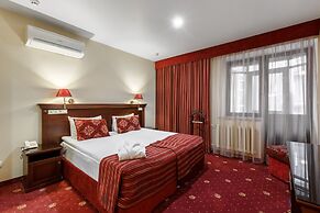 Club Hotel Korona