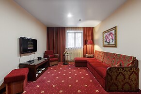 Club Hotel Korona