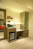 Marigold- Newly Renovated Hotel