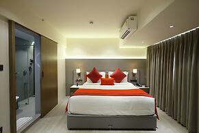 Marigold- Newly Renovated Hotel