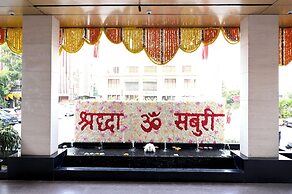 Marigold- Newly Renovated Hotel