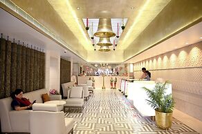 Marigold- Newly Renovated Hotel