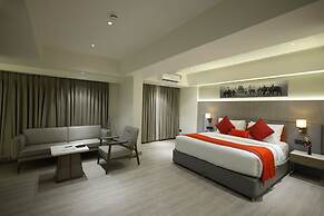 Marigold- Newly Renovated Hotel