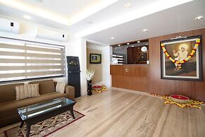 Marigold- Newly Renovated Hotel