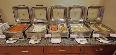 Marigold- Newly Renovated Hotel