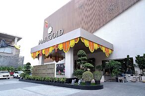 Marigold- Newly Renovated Hotel