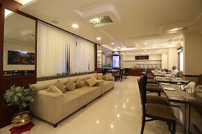 Marigold- Newly Renovated Hotel