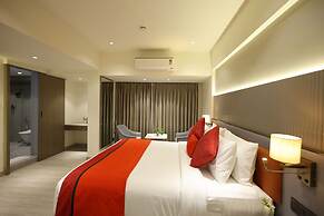 Marigold- Newly Renovated Hotel