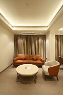 Marigold- Newly Renovated Hotel