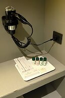 Marigold- Newly Renovated Hotel