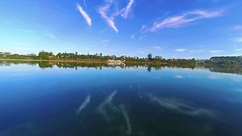 Hue Riverside Boutique Resort & Spa