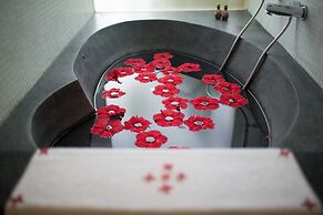 Hue Riverside Boutique Resort & Spa