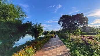 Hue Riverside Boutique Resort & Spa