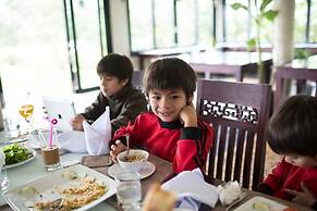 Hue Riverside Boutique Resort & Spa