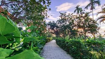 Hue Riverside Boutique Resort & Spa