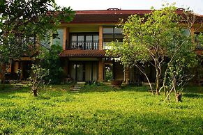 Hue Riverside Boutique Resort & Spa