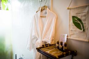 Hue Riverside Boutique Resort & Spa