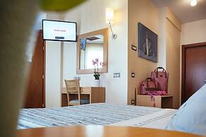 Alexandros Boutique Hotel