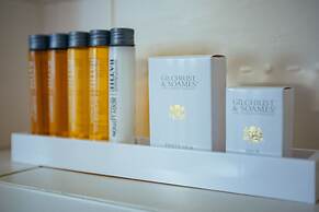 Alexandros Boutique Hotel