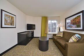 Candlewood Suites Harrisburg - Hershey by IHG