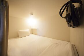 Ueno Station Hostel Oriental 1 - Caters to Men